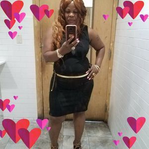 Meet your Posher, Sonia loviee